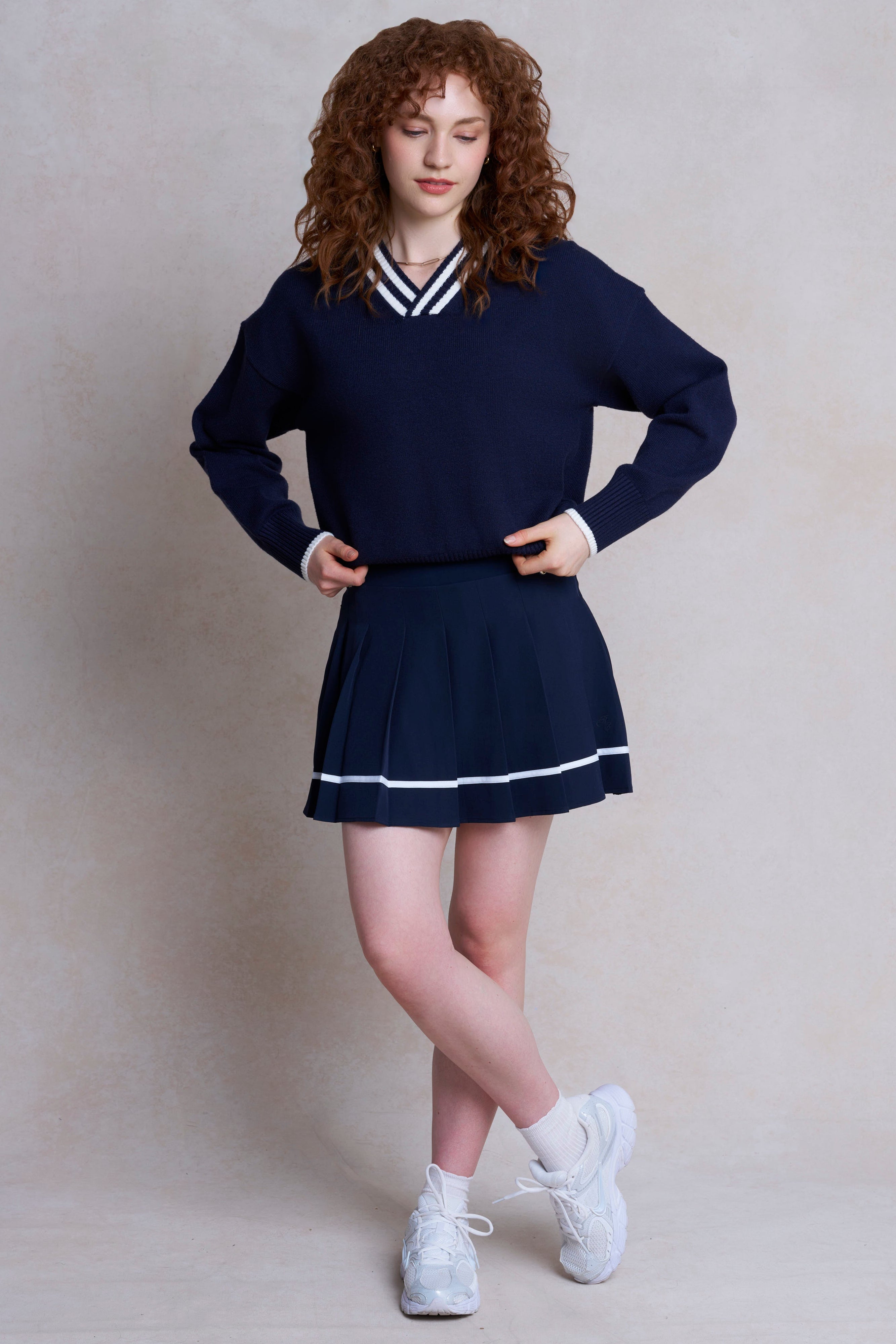 Betty V-neck Jumper